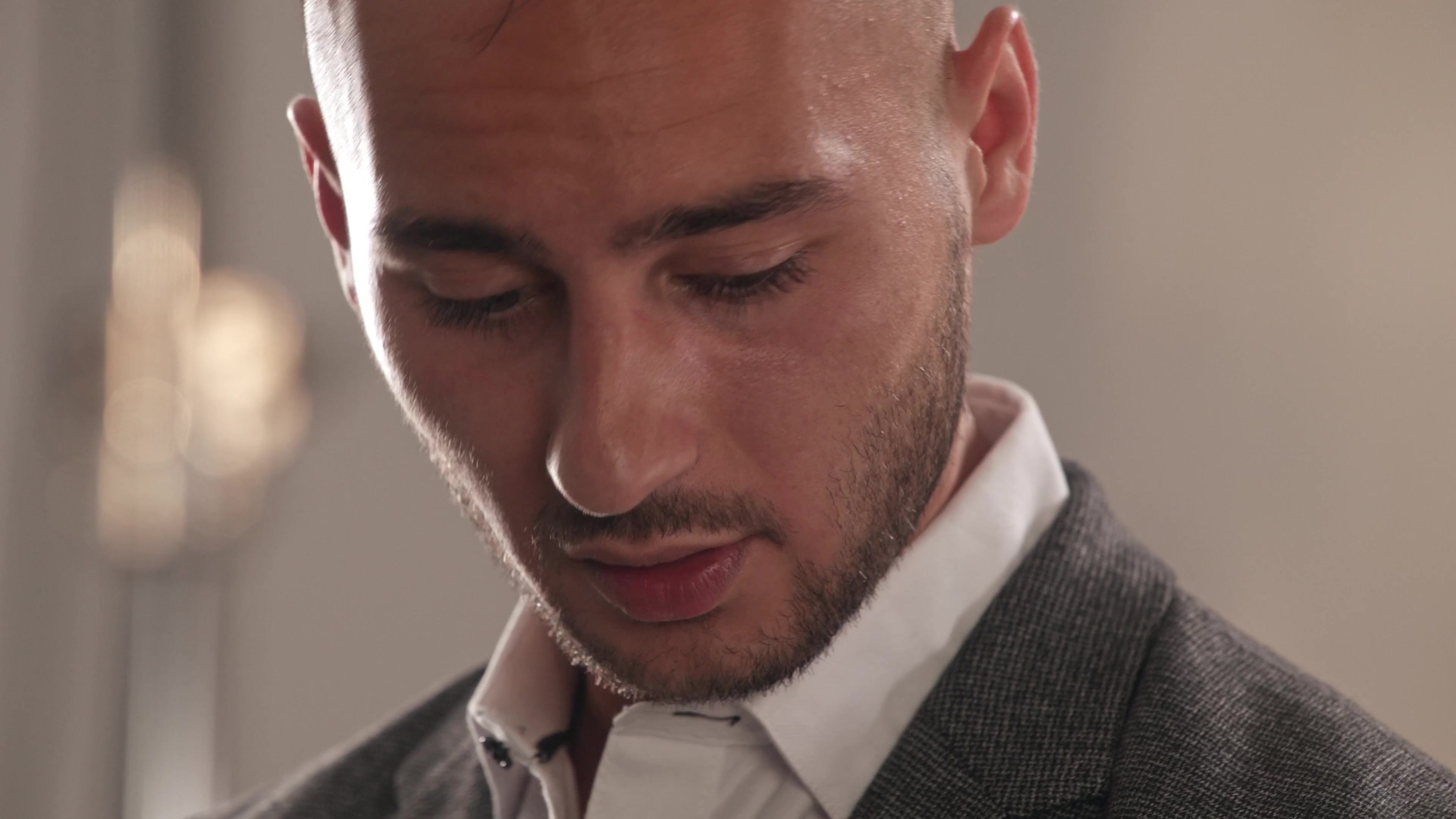 Scene 2 thumbnail