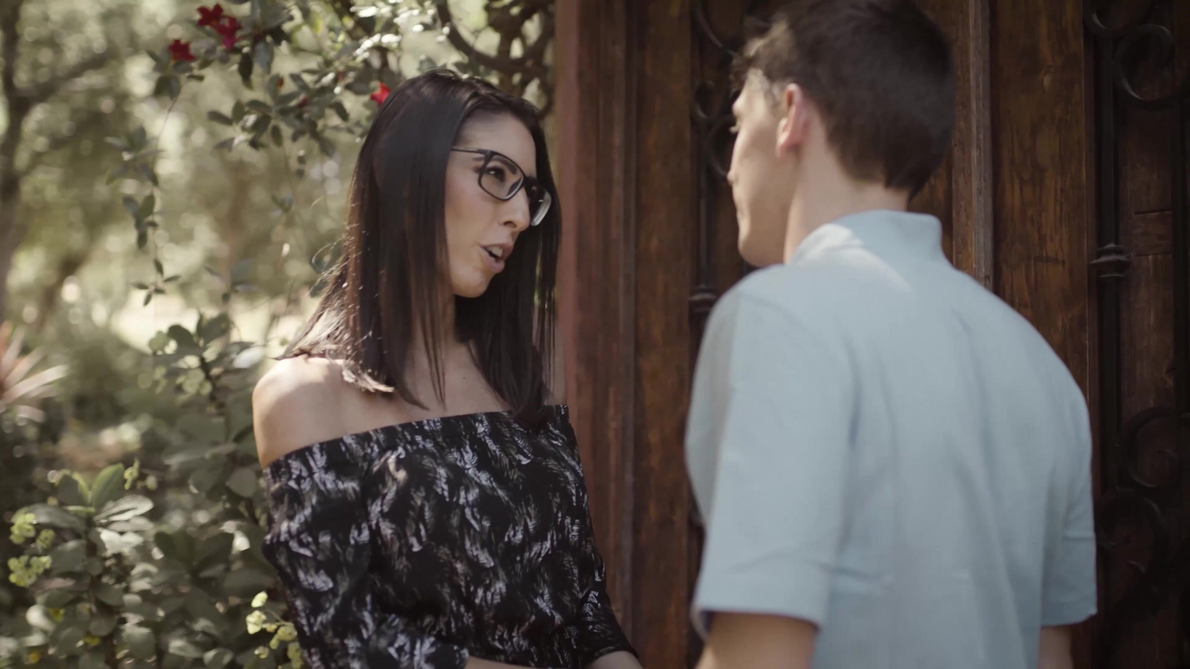 Scene 2 thumbnail