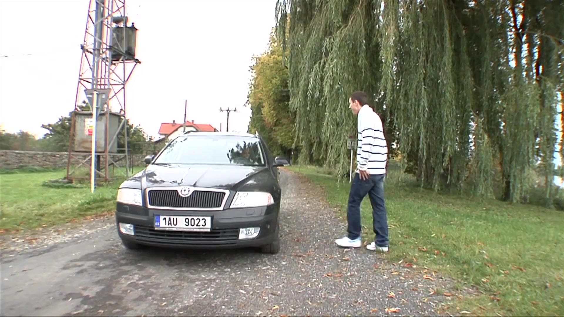 Scene 2 thumbnail