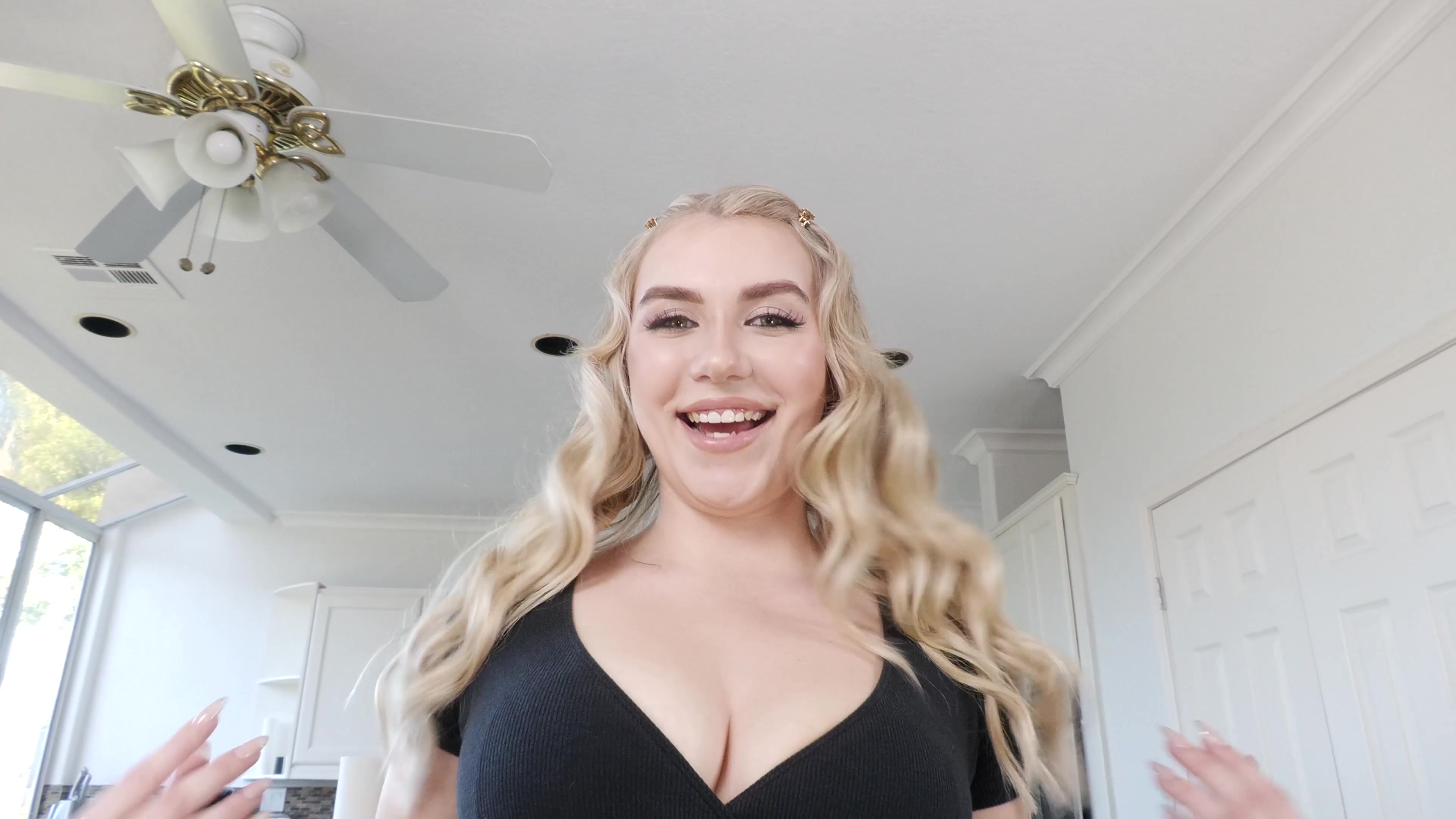 Scene 3 thumbnail