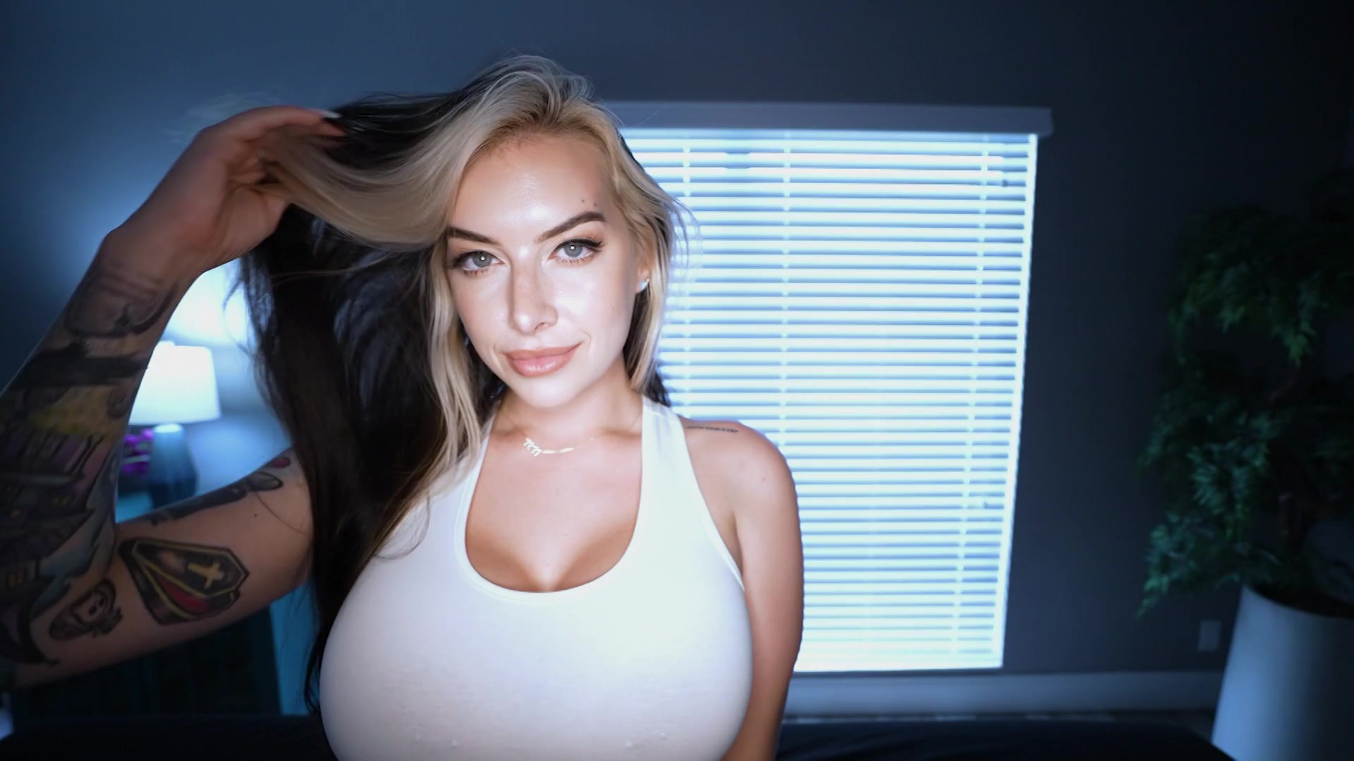 Scene 3 thumbnail