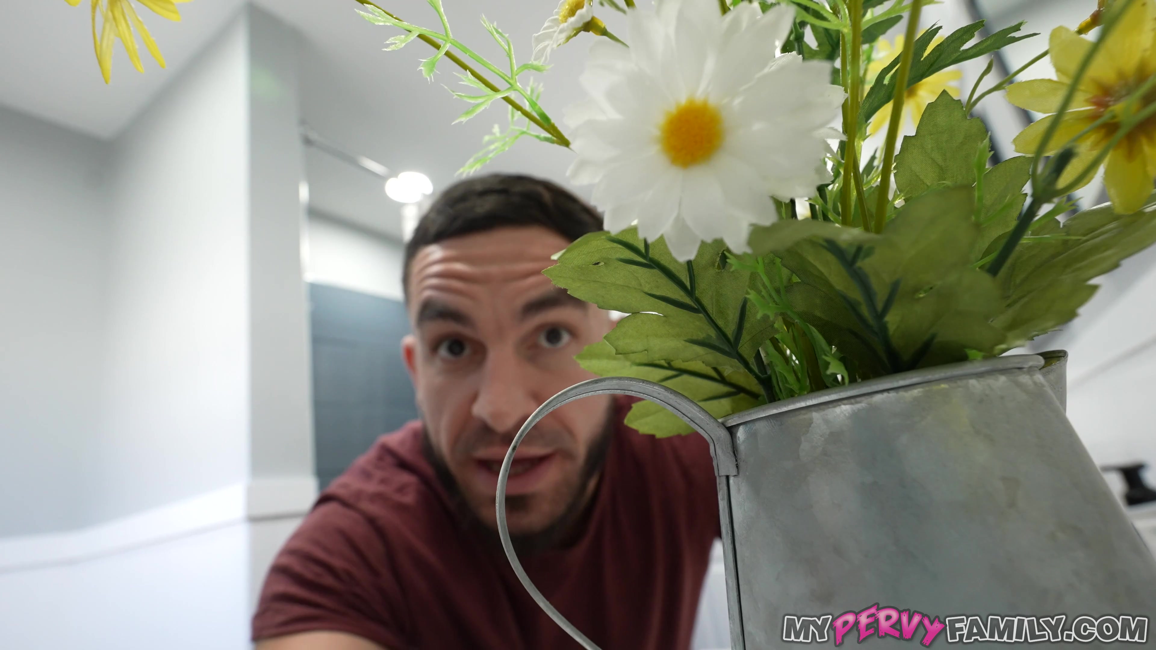 Scene 5 thumbnail