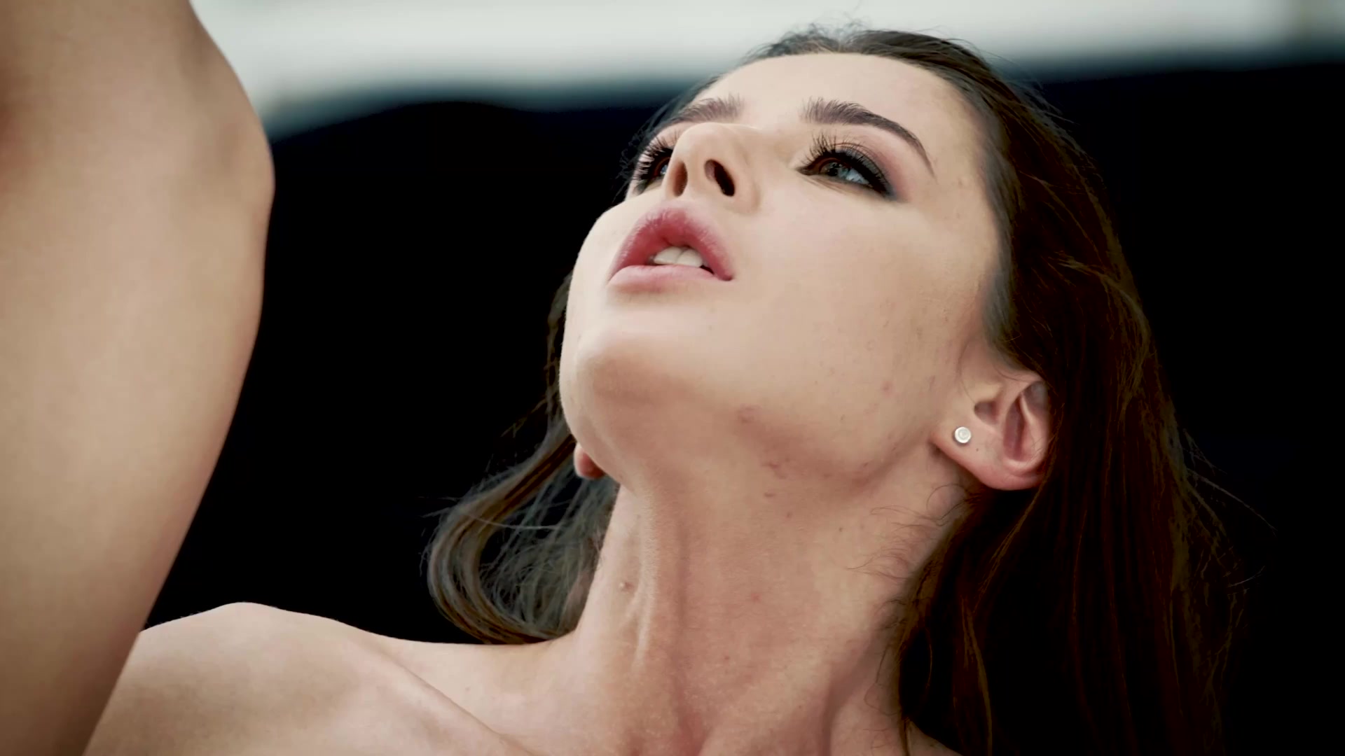Scene 7 thumb