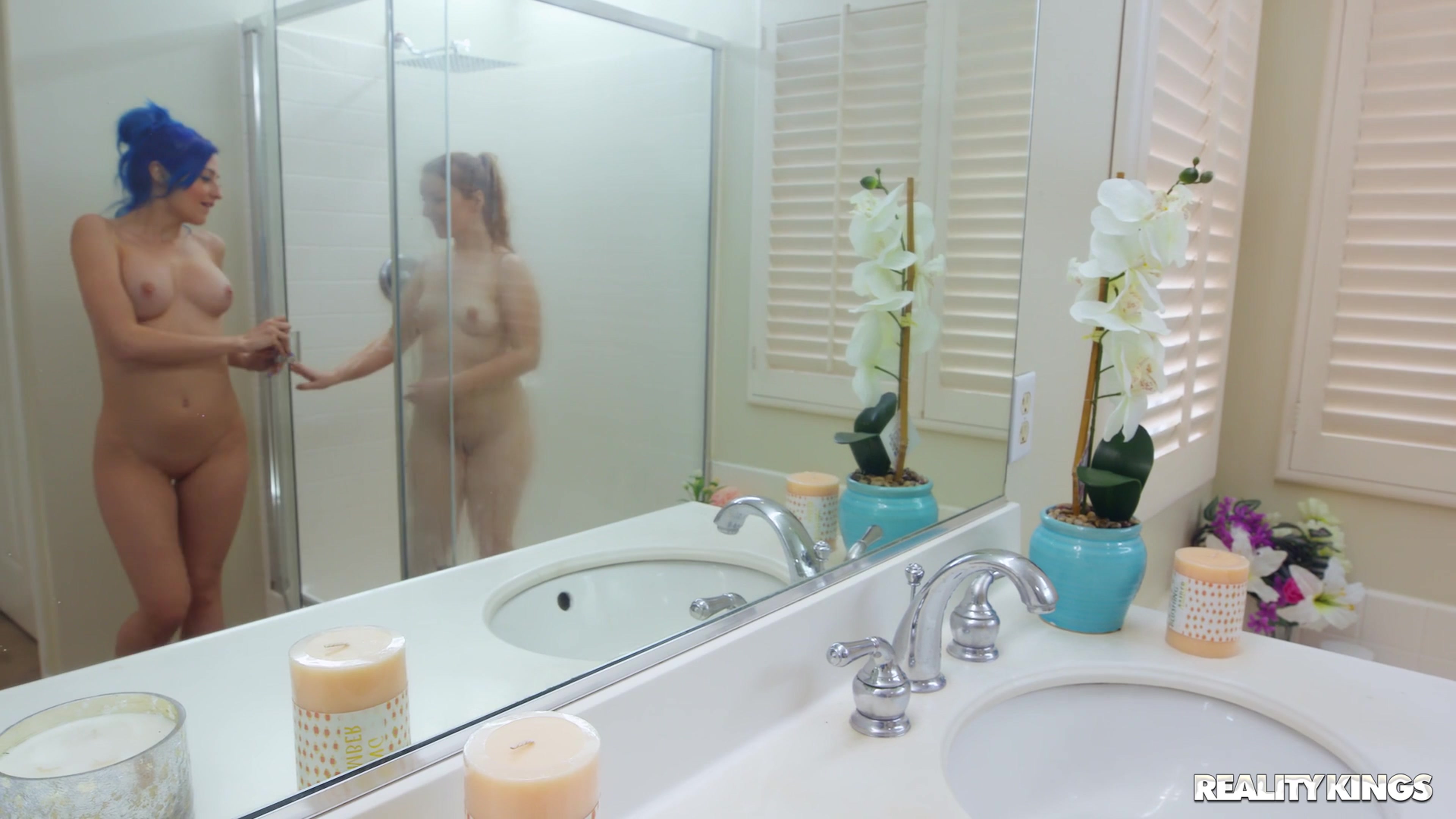 Scene 3 Frame 408