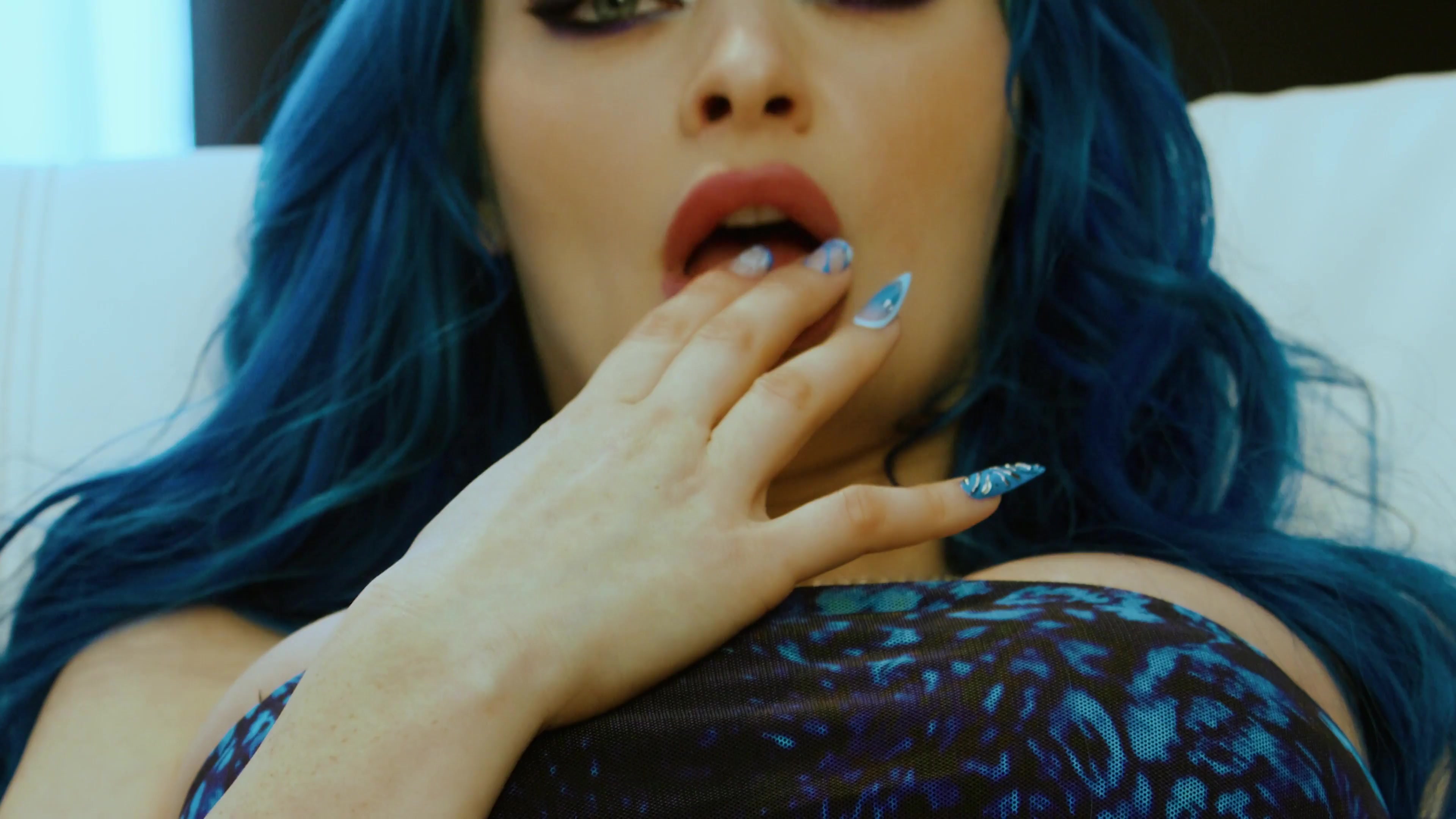 Scene thumb