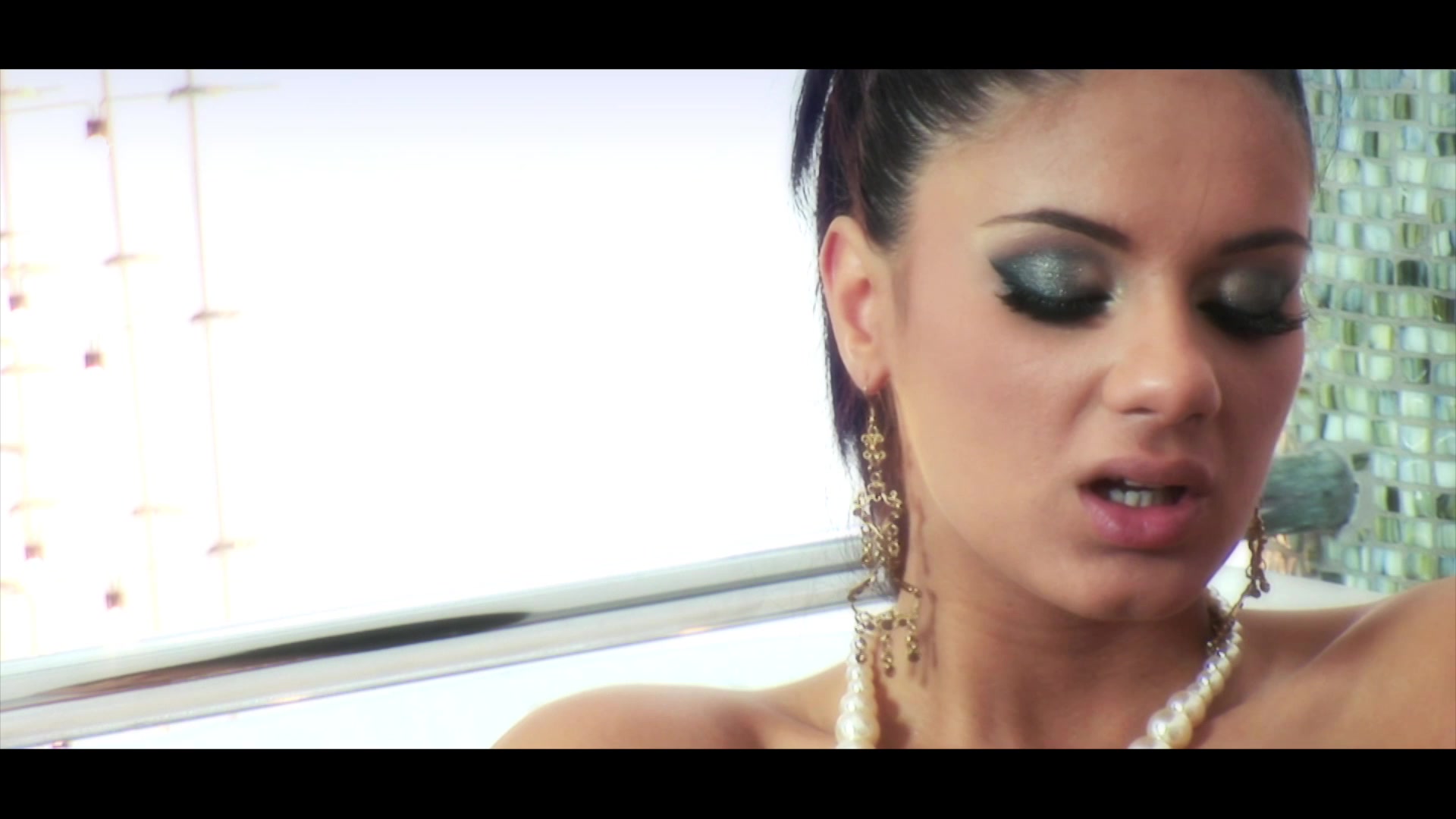 Scene thumb