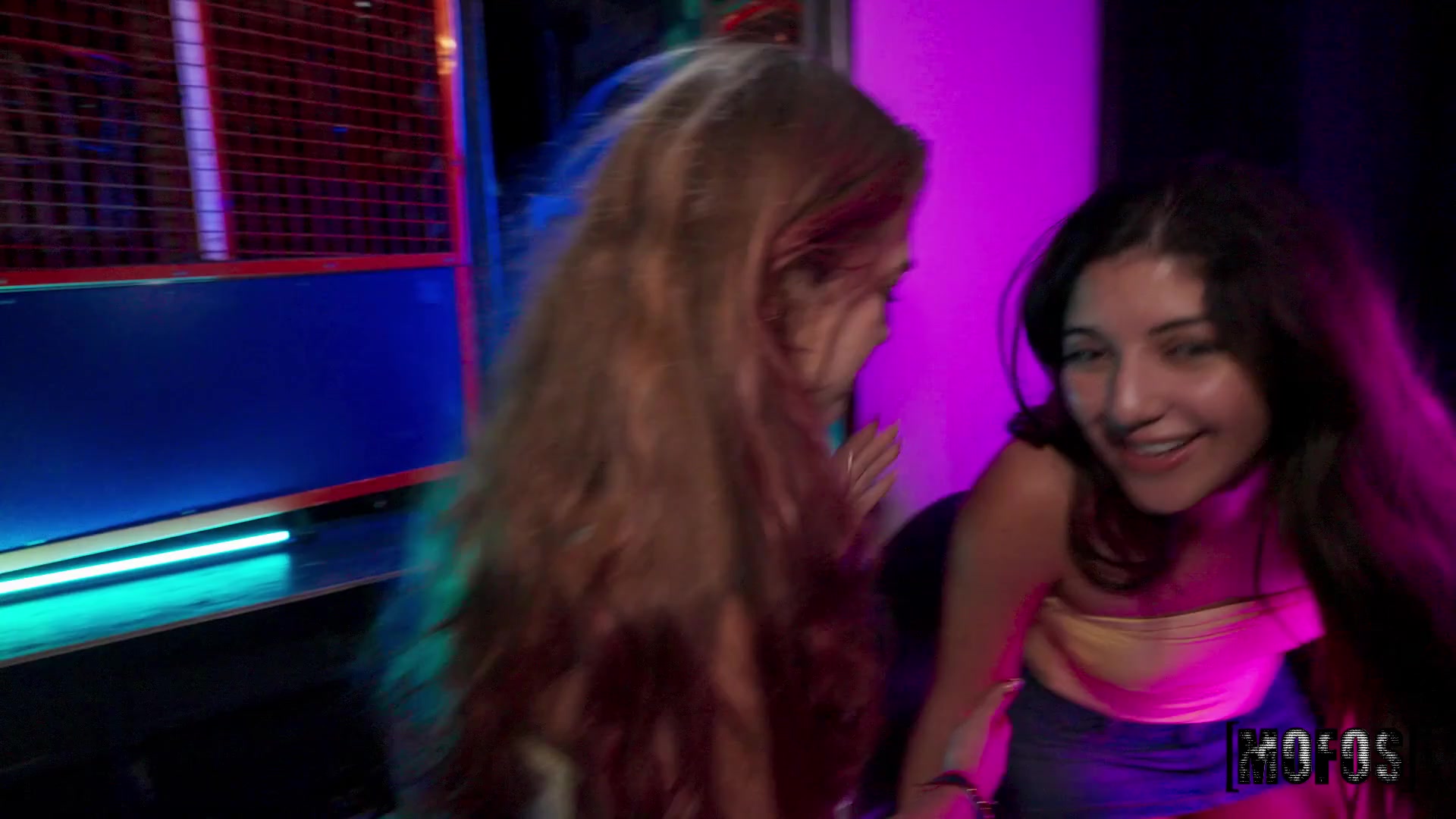 Scene 2 Frame 268