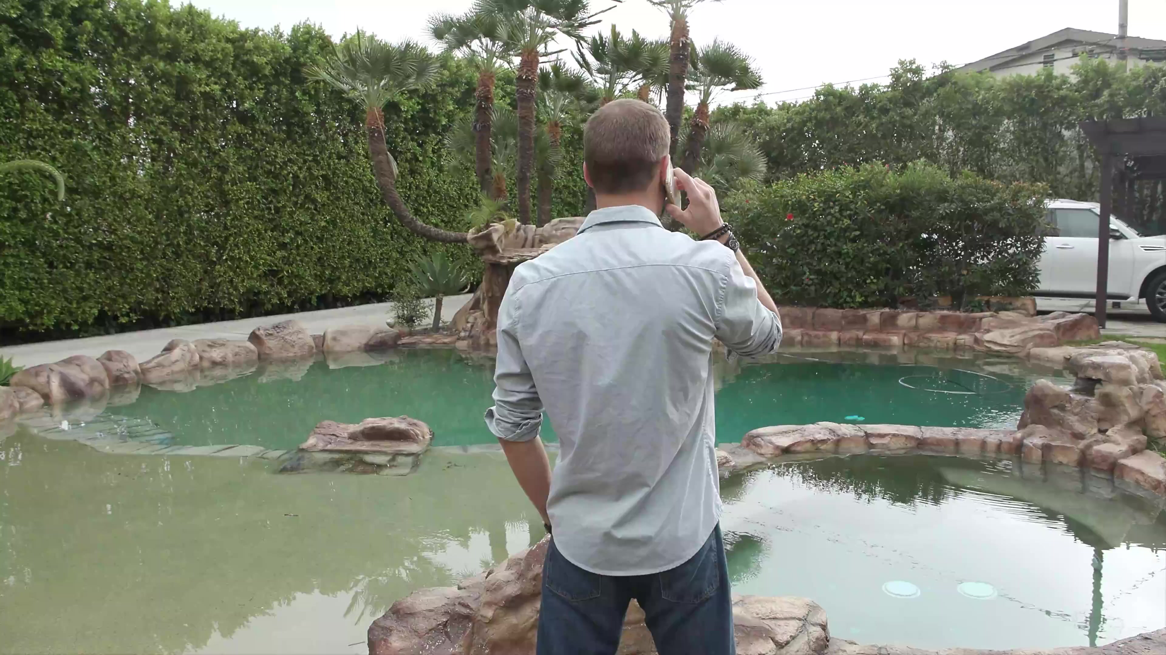 Scene 2 thumbnail