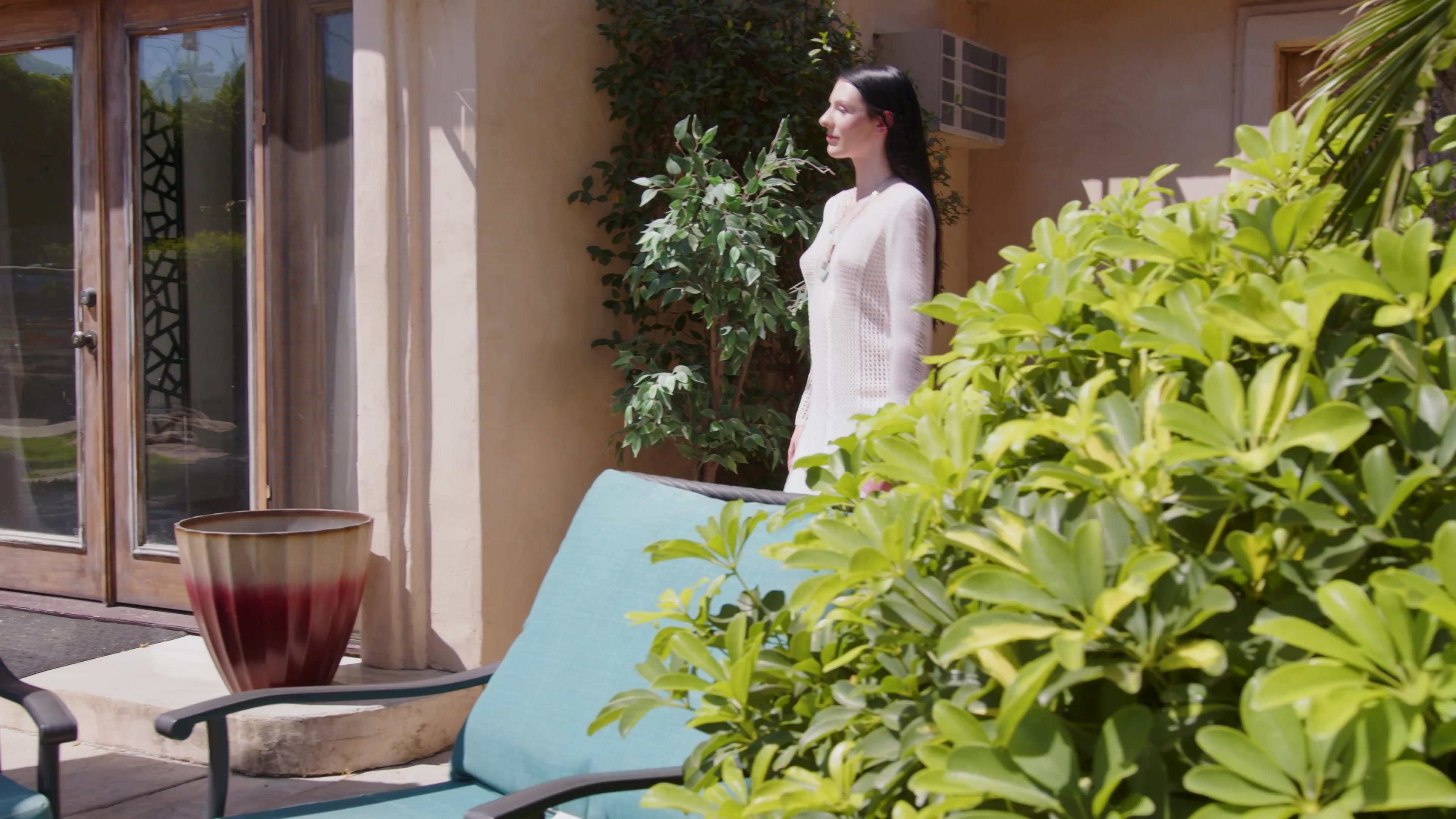 Scene 2 thumbnail