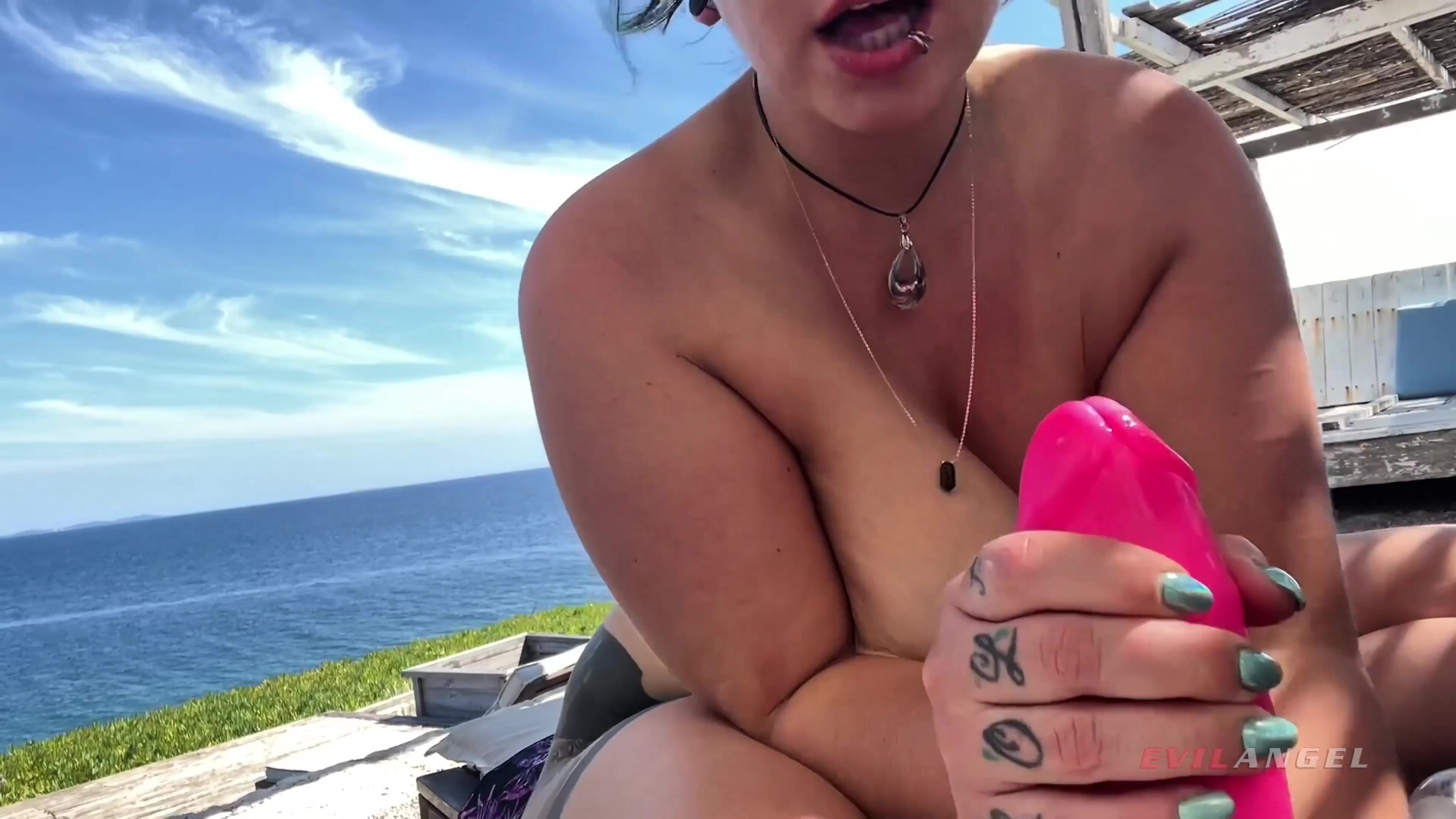 Scene thumb