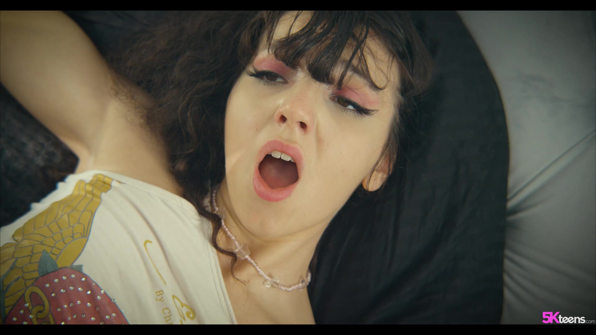 Scene thumb