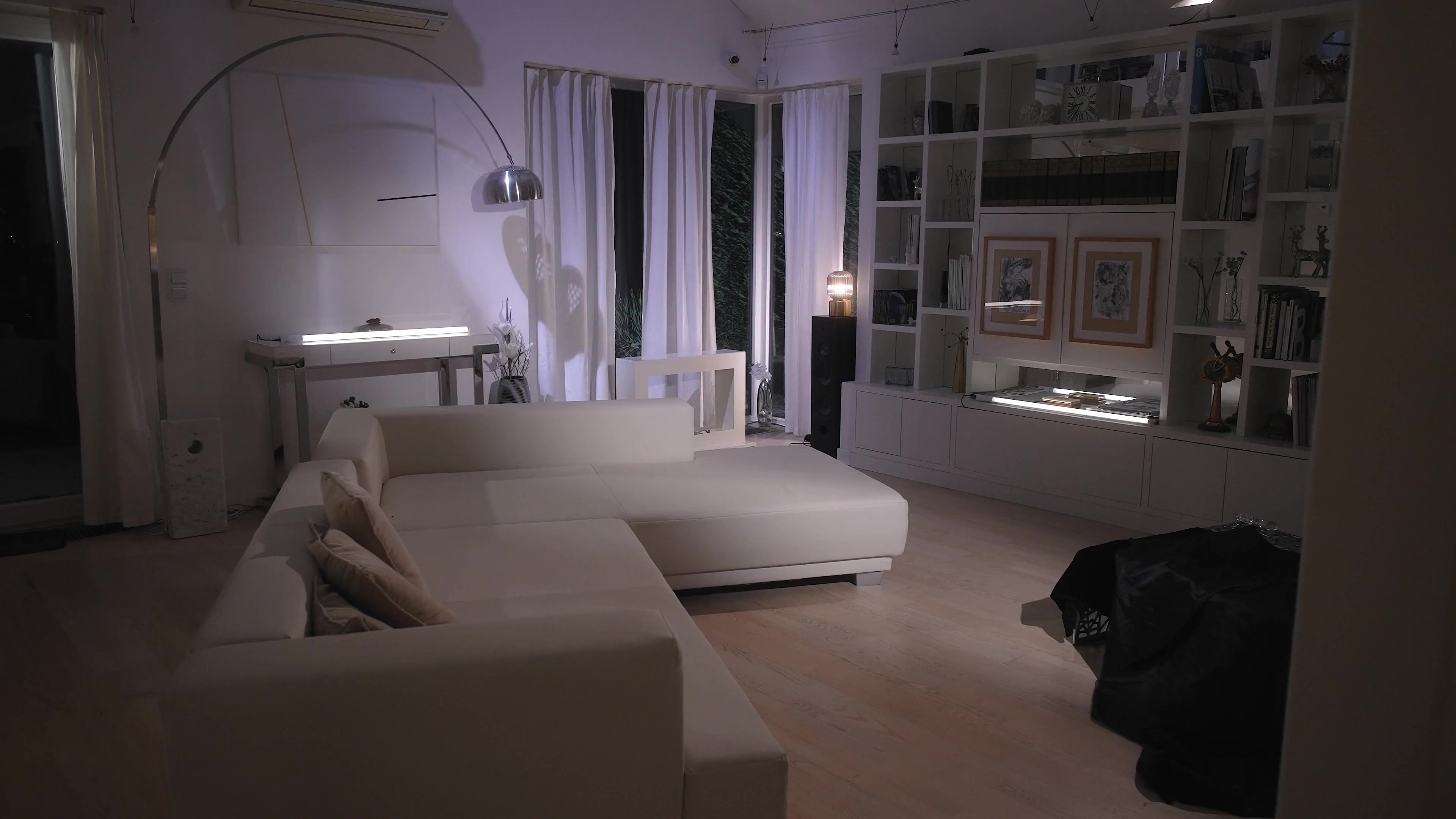 Scene 3 thumbnail