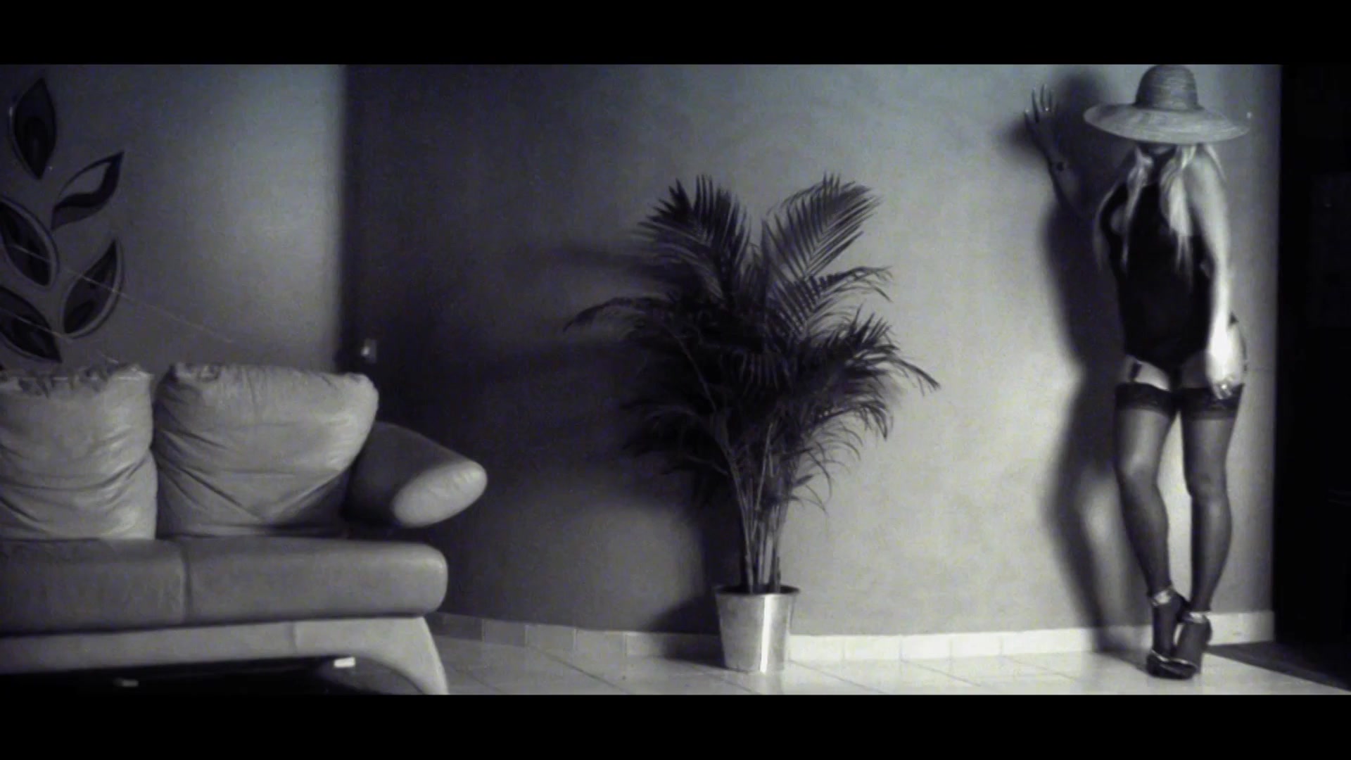 Scene 4 thumbnail