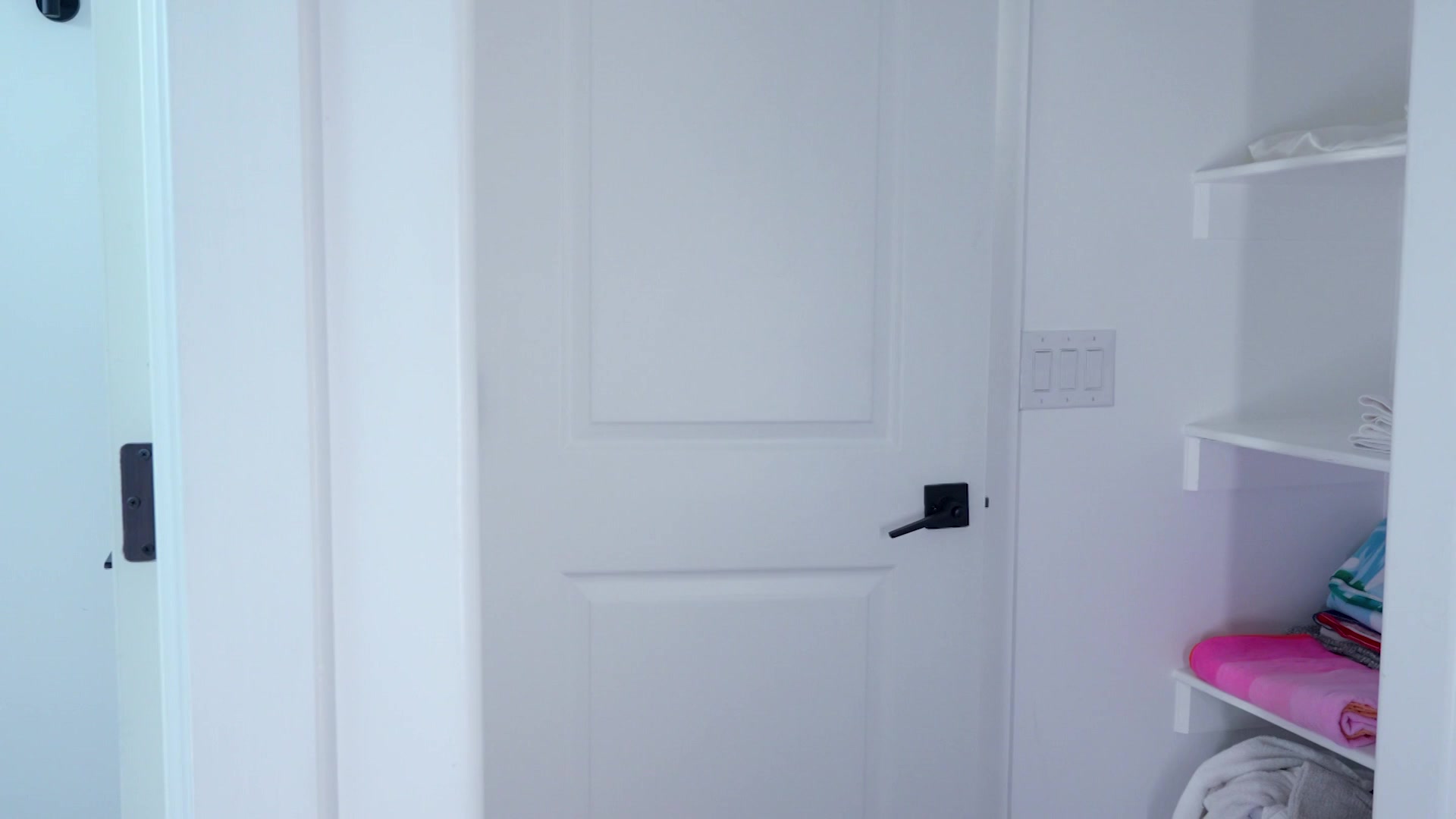 Scene 1 thumbnail