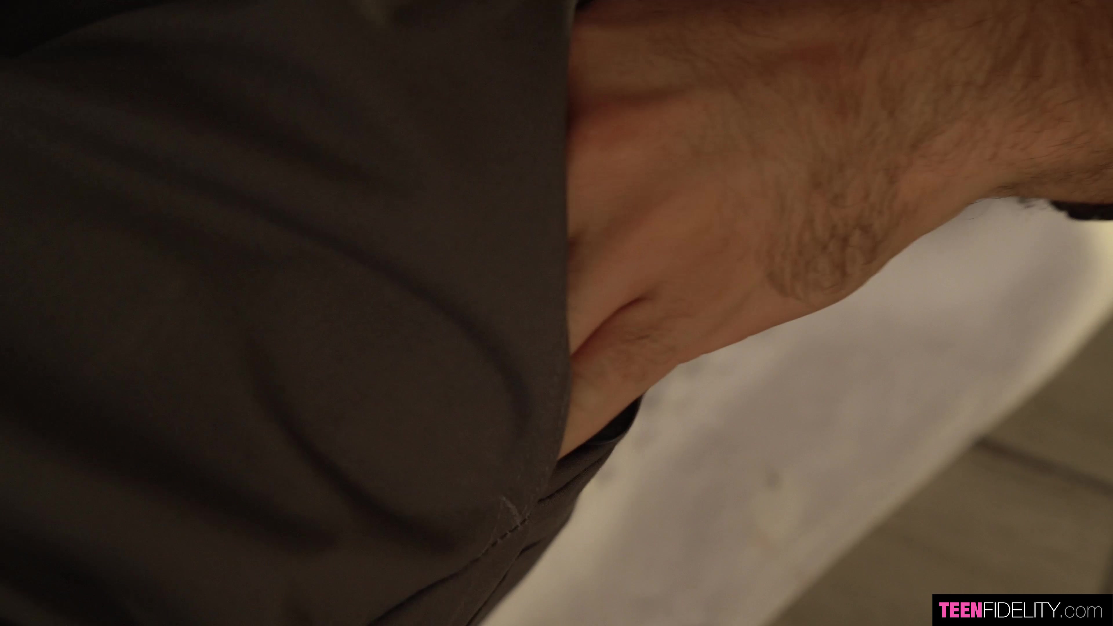 Scene 1 thumbnail