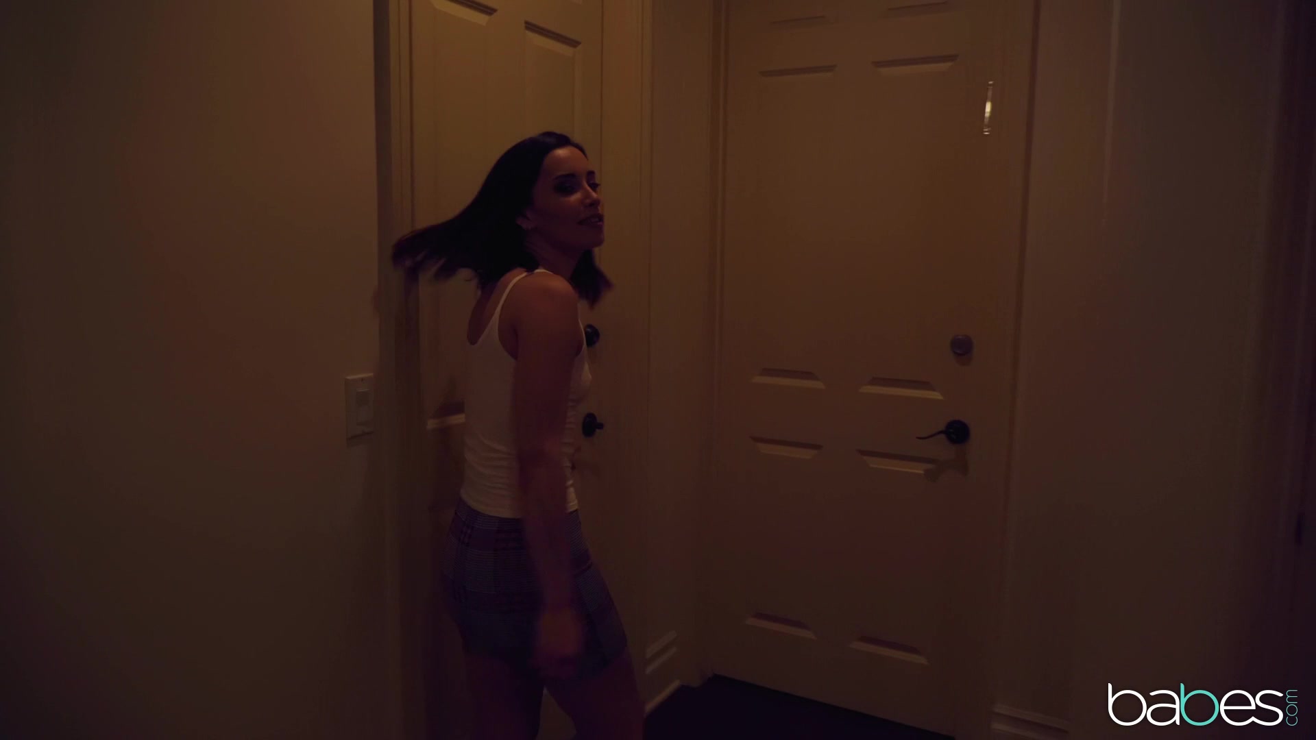 Scene 3 thumbnail