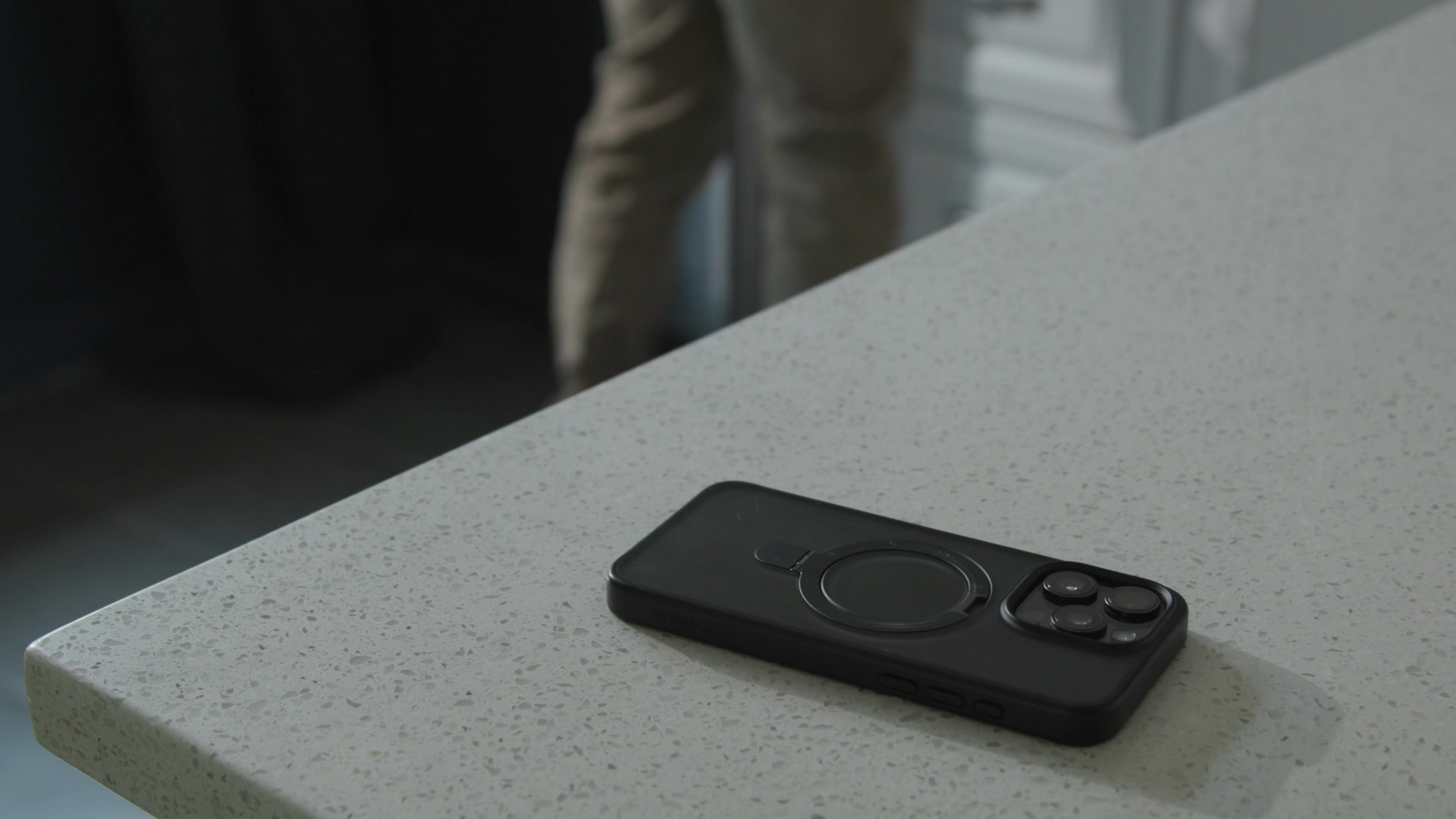 Scene 4 thumbnail
