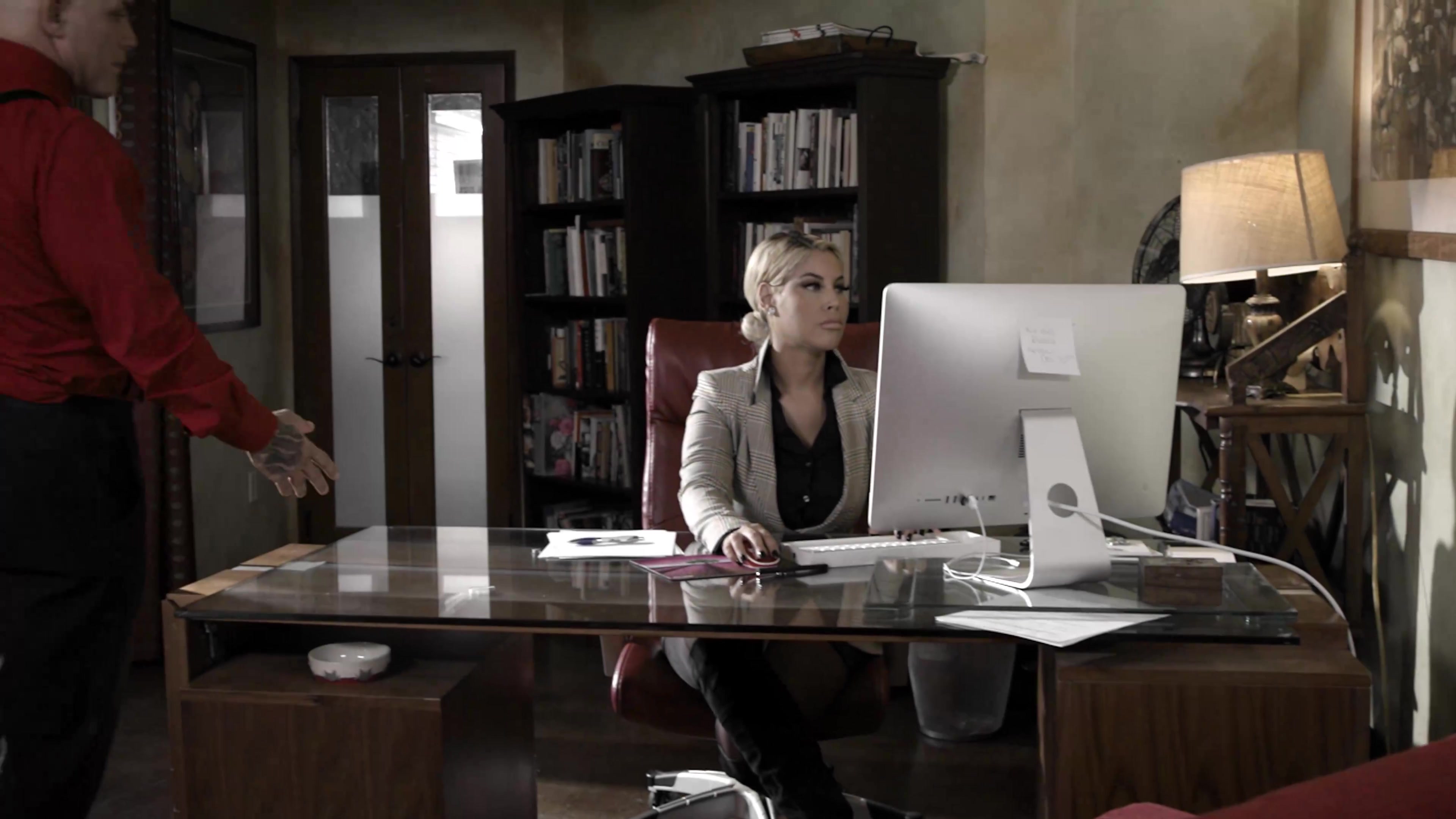 Scene 2 thumbnail