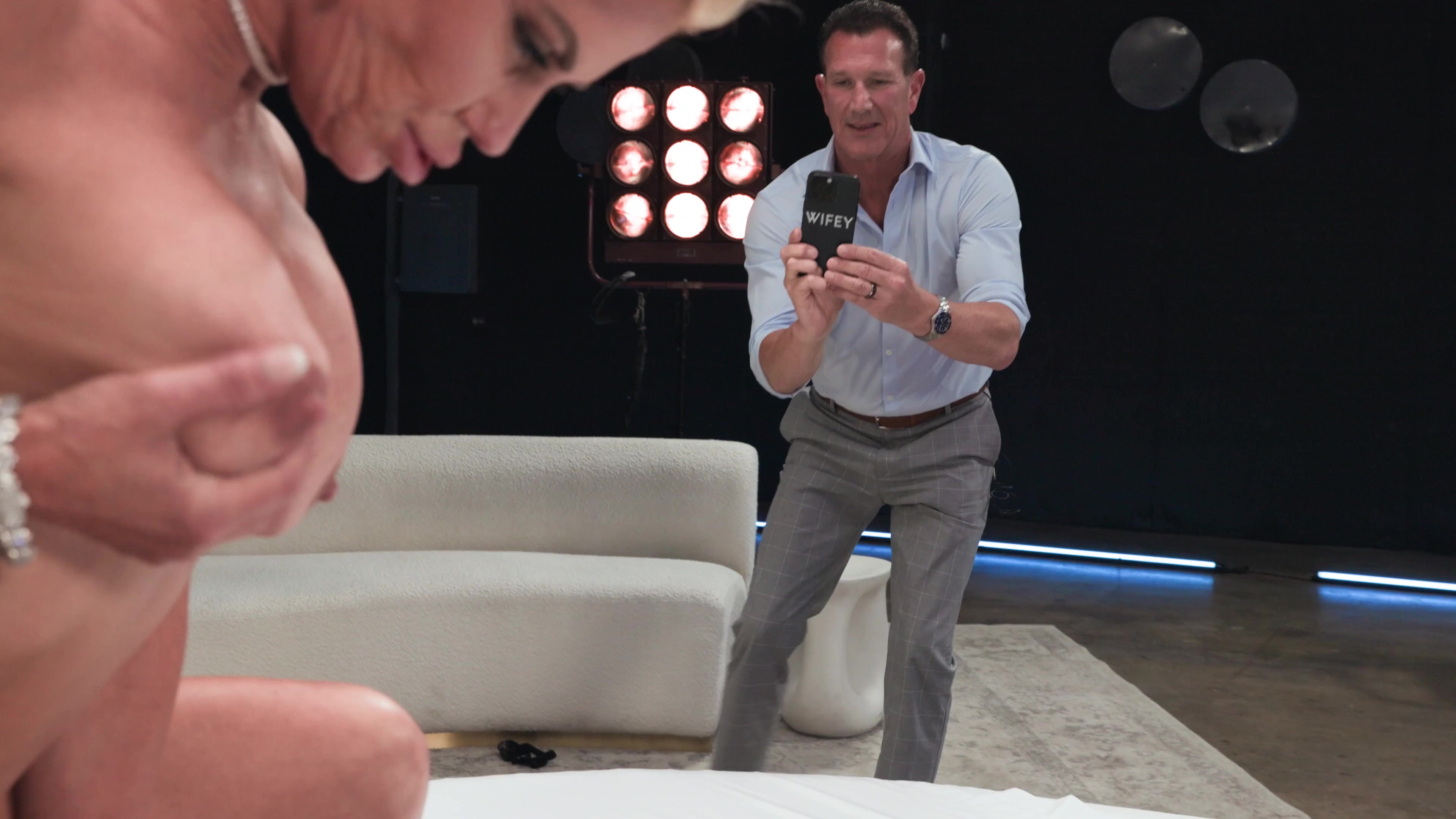 Scene 1 thumb