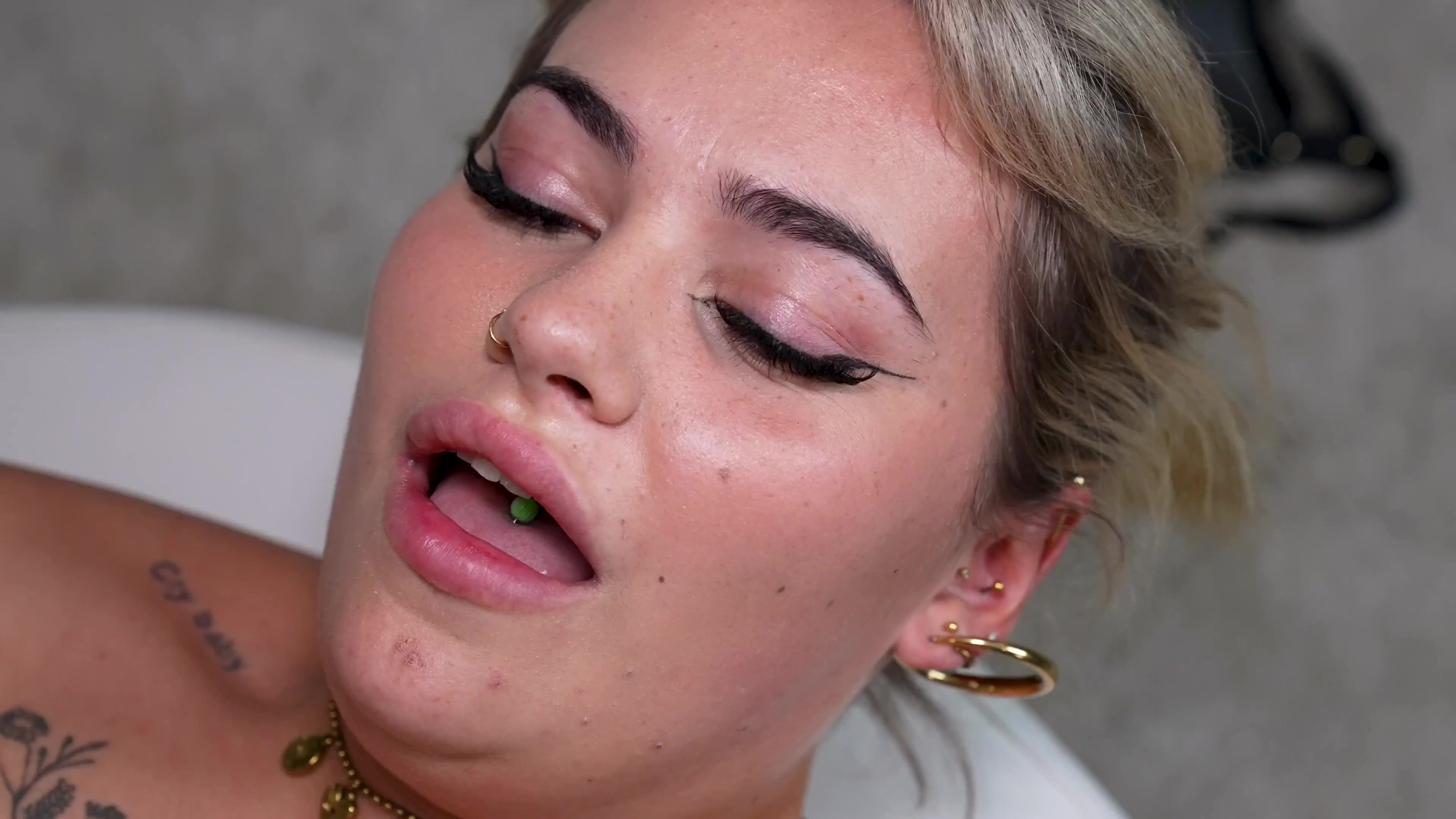 Scene thumb